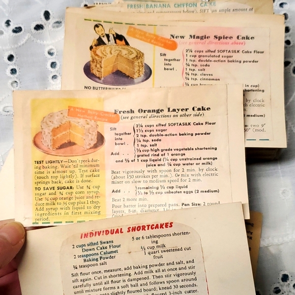 VTG Recipe Tin + Recipes Ohio Art USA Yellow Daisy Flower Bake Kitchen Storage - Picture 14 of 16